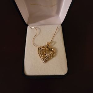 14kt Gold Diamond Heart